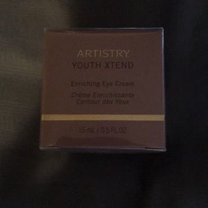 Artistry youth xtend enriching eye cream